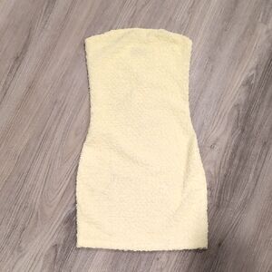 White Fox Boutique Yellow Ruffled Strapless Dress Size XS